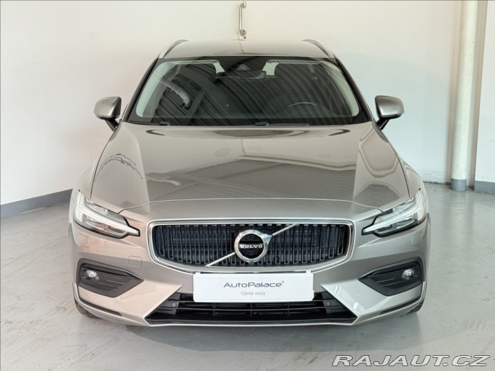 Volvo V60 2,0 B4 AUTOMAT 2020