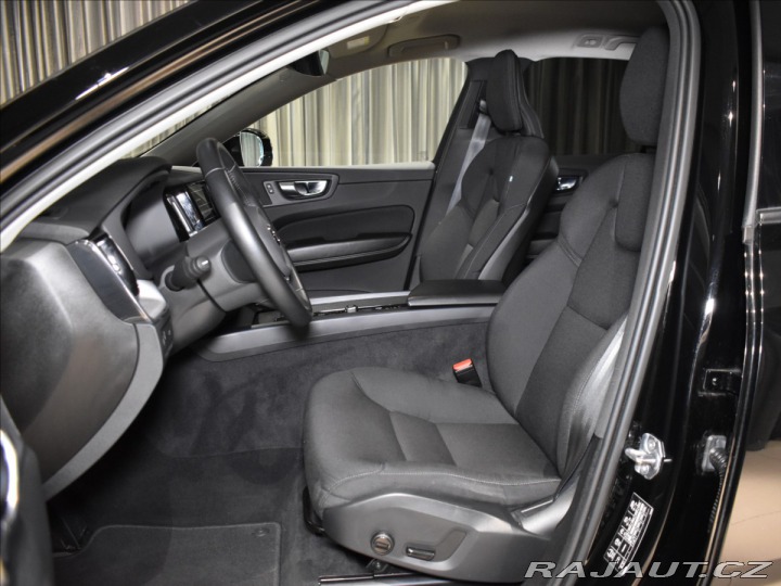 Volvo XC60 2,0 B5 AWD Plus 2024