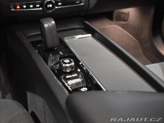 Volvo XC60 2,0 B5 AWD Plus 2024