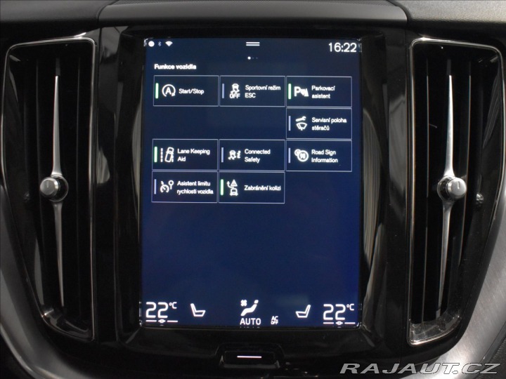 Volvo XC60 2,0 B4 AWD Momentum ONcal 2020