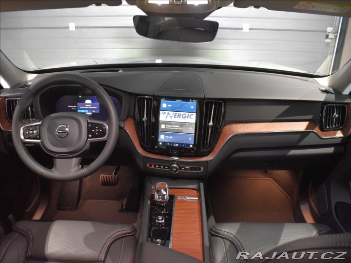 Volvo XC60 2,0 B4 XC60 Ultimate Dar 2024