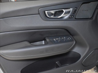 Volvo XC60 2,0 B4  XC60 Ultimate Dar 2024