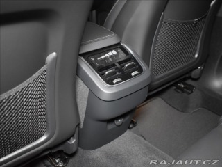 Volvo XC60 2,0 B4  XC60 Ultimate Dar 2024