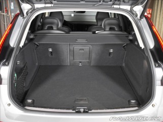 Volvo XC60 2,0 B4  XC60 Ultimate Dar 2024