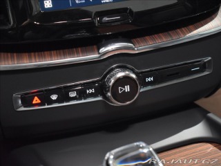 Volvo XC60 2,0 B4  XC60 Ultimate Dar 2024