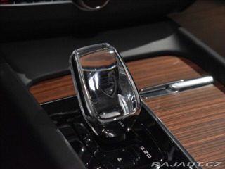 Volvo XC60 2,0 B4  XC60 Ultimate Dar 2024