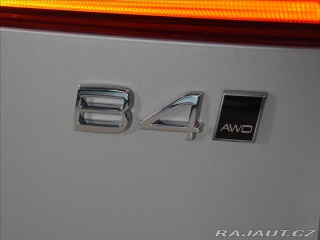 Volvo XC60 2,0 B4  XC60 Ultimate Dar 2024