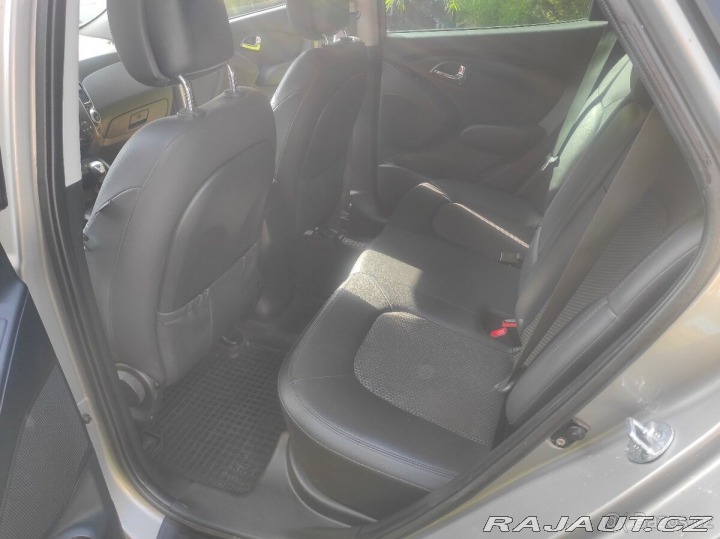 Hyundai ix35 2,0 crdi 135kw 4wd 2011