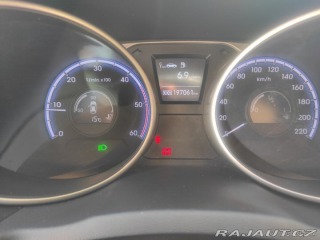 Hyundai ix35 2,0   crdi 135kw 4wd 2011