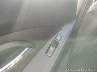 Hyundai ix35 2,0   crdi 135kw 4wd 2011