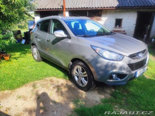 Hyundai ix35 2,0   crdi 135kw 4wd 2011