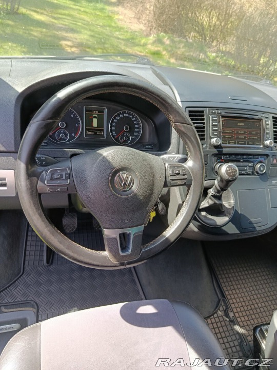 Volkswagen Multivan 2,0 BiTDI 180PS 6st. 4M 2012