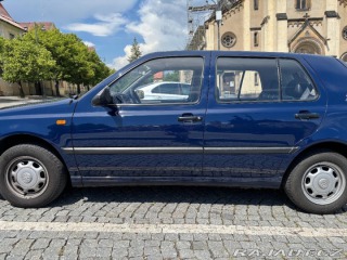 Volkswagen Golf 1,6 Výjimečný stav, YOU 1997