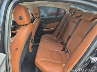 Jaguar XE 2,0 20D PORTFOLIO 2015
