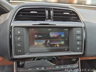 Jaguar XE 2,0 20D PORTFOLIO 2015