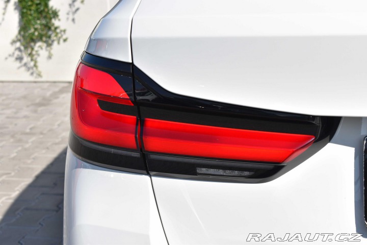 BMW 5 530d xD ///M*ZÁRUKA*DPH*Č 2023