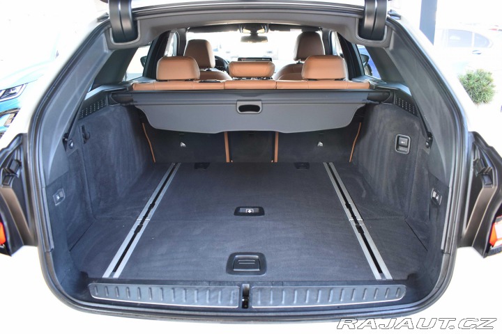 BMW 5 530d xD ///M*ZÁRUKA*DPH*Č 2023