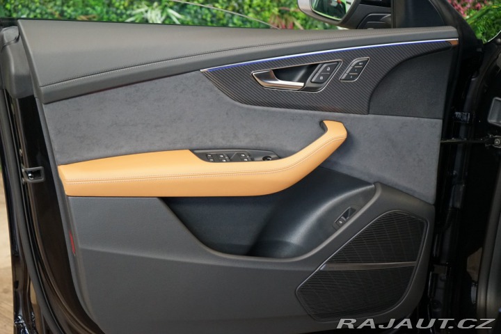 Audi RS Q8 471kW*CERAMIC*B&O*PAN 2025