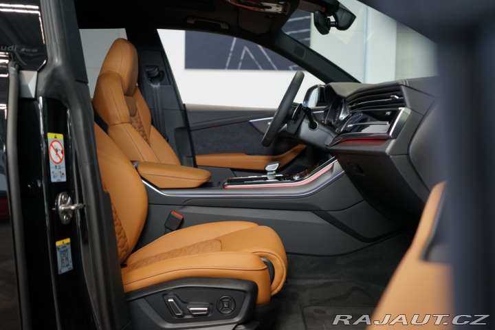 Audi RS Q8 471kW*CERAMIC*B&O*PAN 2026
