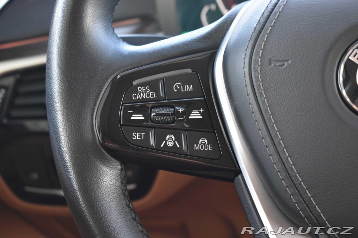 BMW 5 530d xDrive TAŽNÉ*REZERVA 2022
