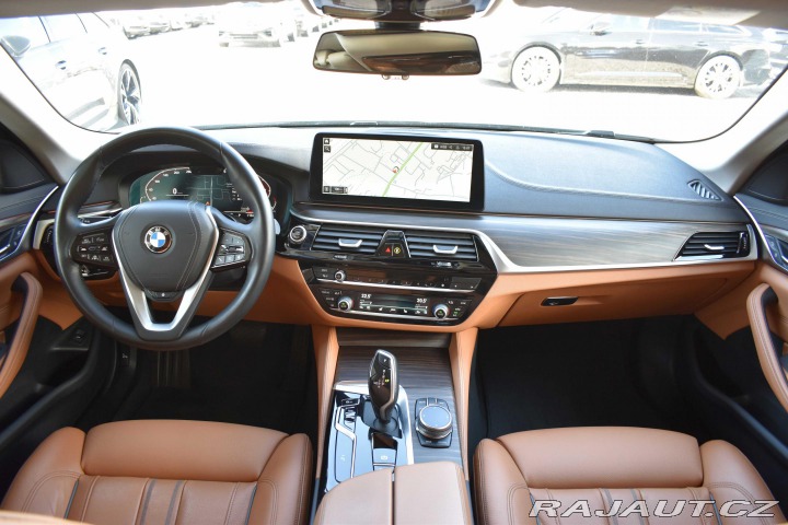 BMW 5 530d xDrive TAŽNÉ*REZERVA 2022