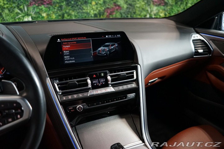 BMW 8 xDRIVE*360*LASER*H/K*NEZ. 2020
