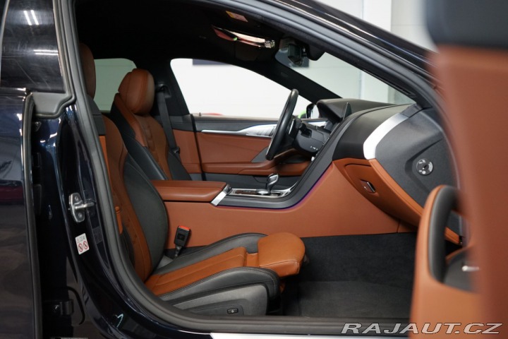 BMW 8 xDRIVE*360*LASER*H/K*NEZ. 2020