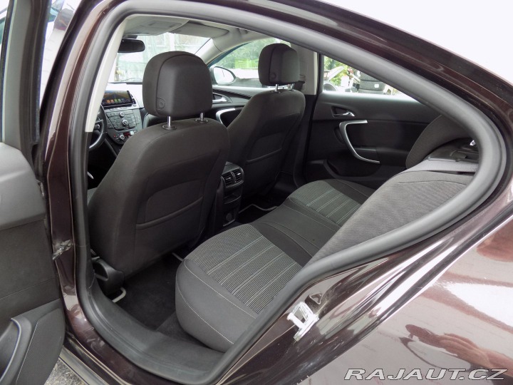 Opel Insignia 2.0CDTi/LED/NAVI/bi-xenon 2012