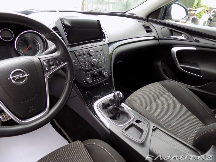 Opel Insignia 2.0CDTi/LED/NAVI/bi-xenon 2012