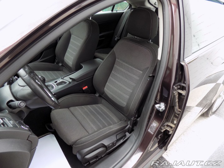 Opel Insignia 2.0CDTi/LED/NAVI/bi-xenon 2012