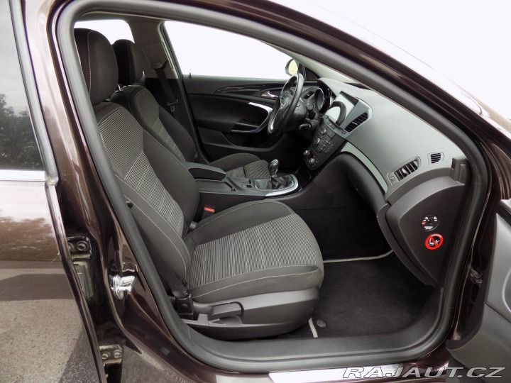 Opel Insignia 2.0CDTi/LED/NAVI/bi-xenon 2012