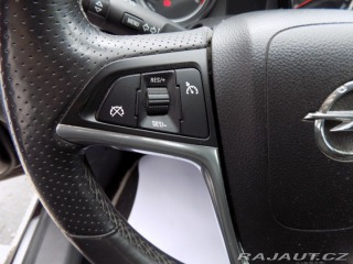 Opel Insignia 2.0CDTi/LED/NAVI/bi-xenon 2012