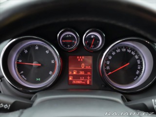 Opel Zafira 2,0 CDTI 96kW Cosmo 7-Mís 2013