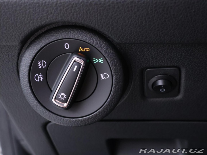 Volkswagen Multivan 2,0 TDI 110kW EDITION CZ 2022