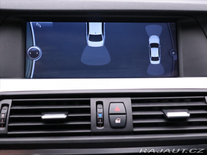 BMW 5 2,0 520d 135kW Aut. Xenon 2010