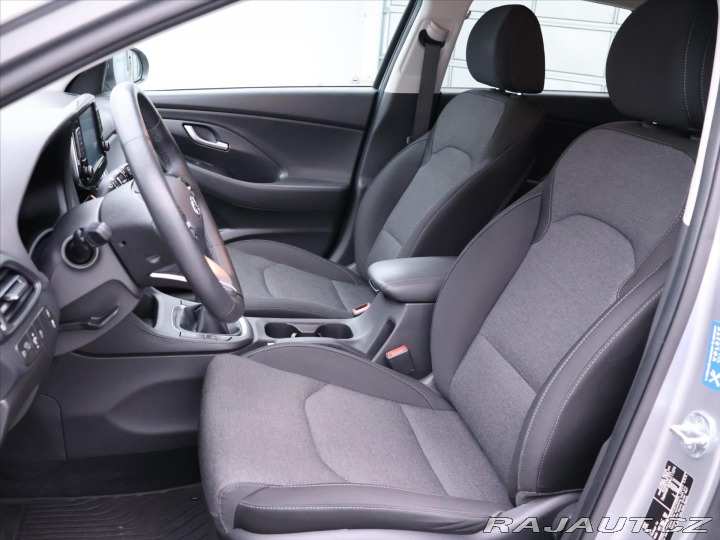 Hyundai i30 1,0 T-GDI 1.Maj. DPH CZ 2022