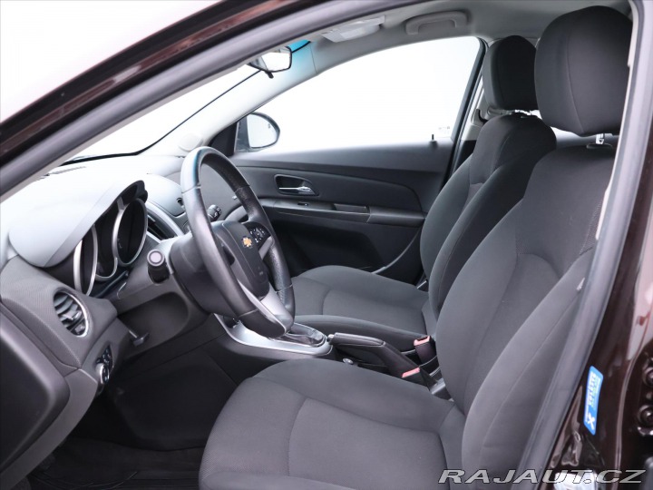 Chevrolet Cruze 1,4 Turbo 103kW Klima 2.M 2013