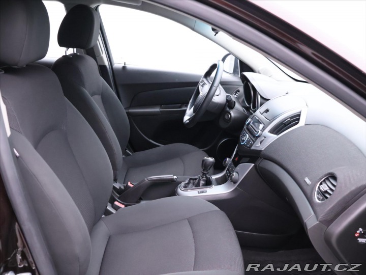 Chevrolet Cruze 1,4 Turbo 103kW Klima 2.M 2013