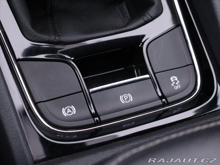 Škoda Karoq 1,5 TSi 110kW Fresh 1.Maj 2024