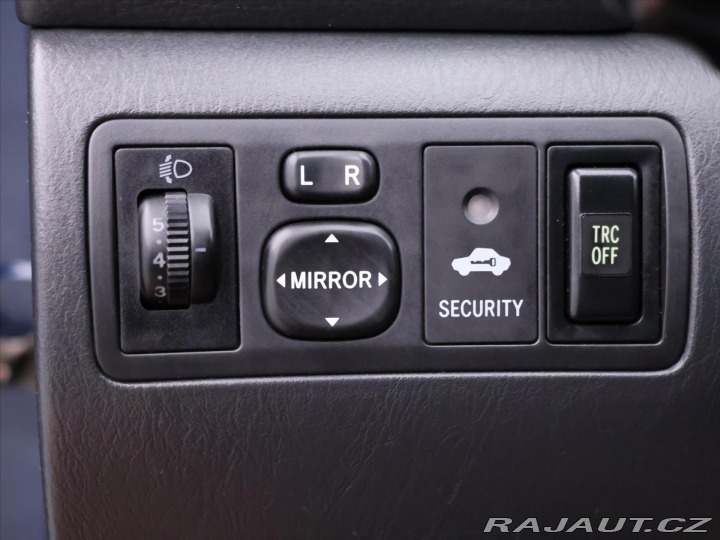 Toyota Corolla 1,6 VVT-i 81kW Aut.klima 2004