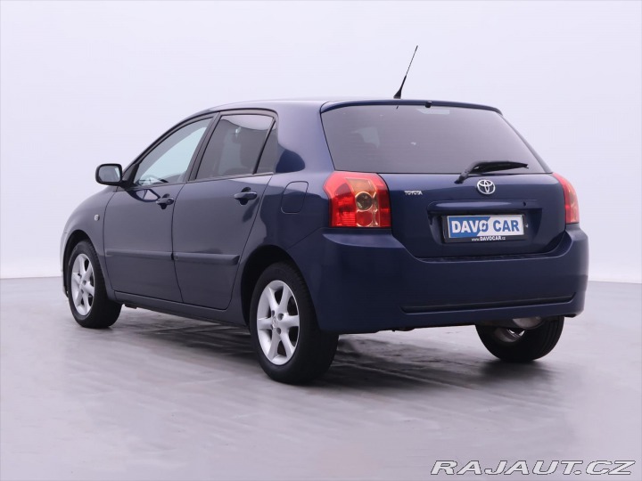 Toyota Corolla 1,6 VVT-i 81kW Aut.klima 2004