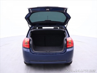 Toyota Corolla 1,6 VVT-i 81kW Aut.klima 2004