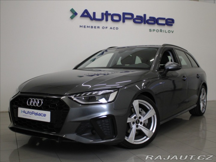 Audi A4 2,0 40TDI S-line Záruka Č 2022