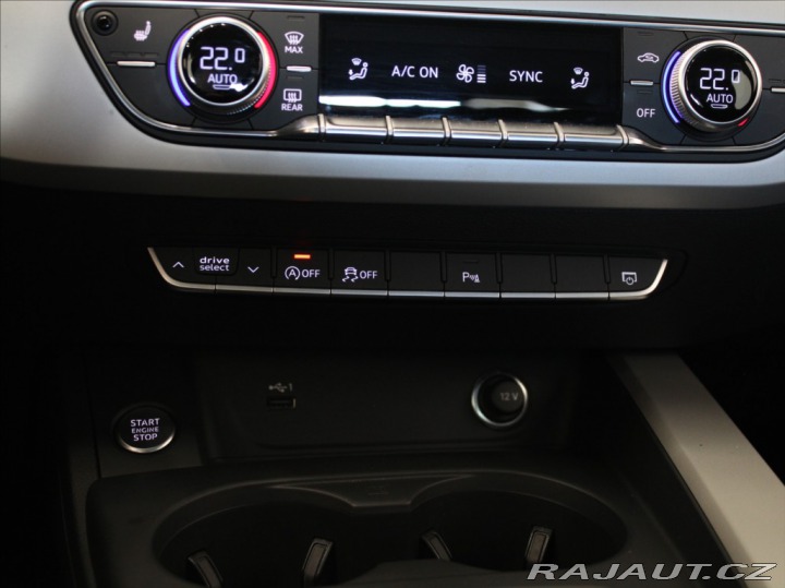 Audi A4 2,0 40TDI S-line Záruka Č 2022