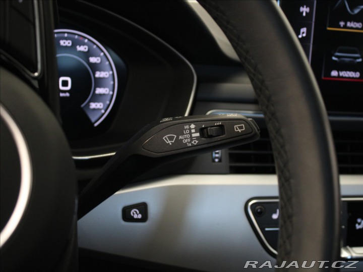 Audi A4 2,0 40TDI S-line Záruka Č 2022