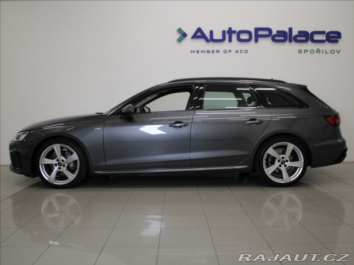 Audi A4 2,0 40TDI S-line Záruka Č 2022