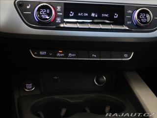 Audi A4 2,0 40TDI S-line Záruka Č 2022