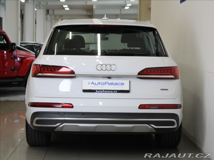 Audi Q7 3,0 V6 TDI S-line Akční C 2023