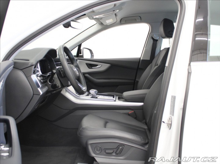 Audi Q7 3,0 V6 TDI S-line 7-míst 2023
