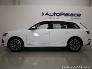 Audi Q7 3,0 V6 TDI S-line 7-míst 2023